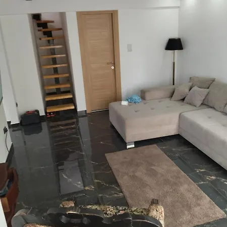 Fenix 1 Apartamento *